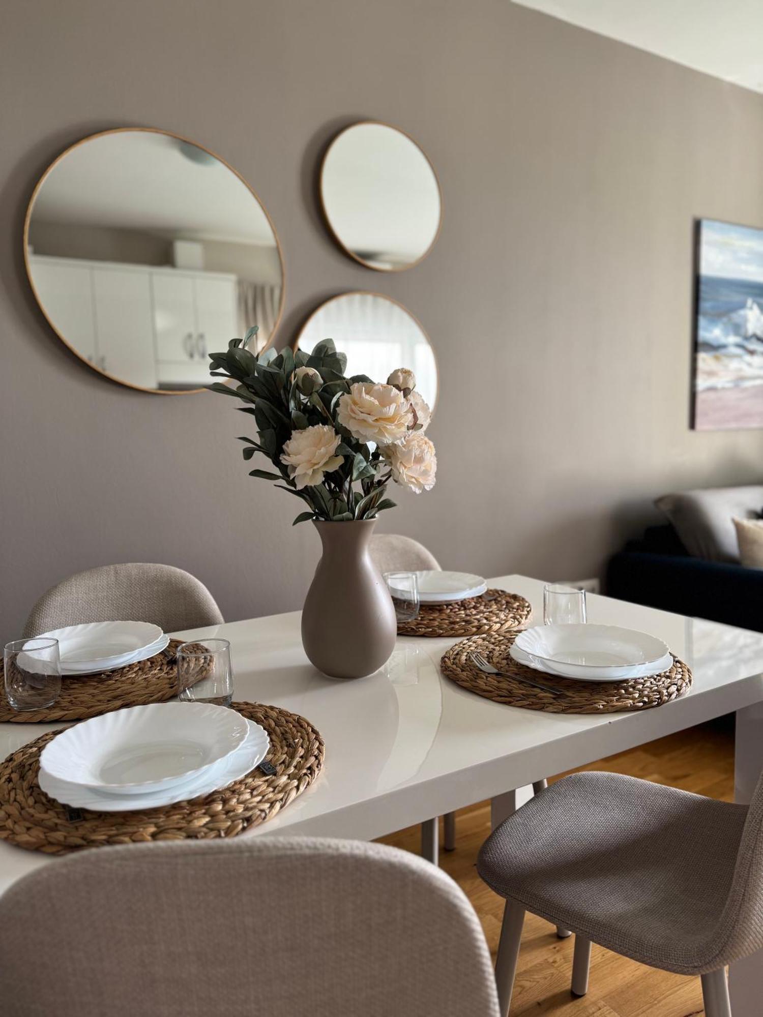 Apartment Tri Sunca บาชกาโวดา ภายนอก รูปภาพ