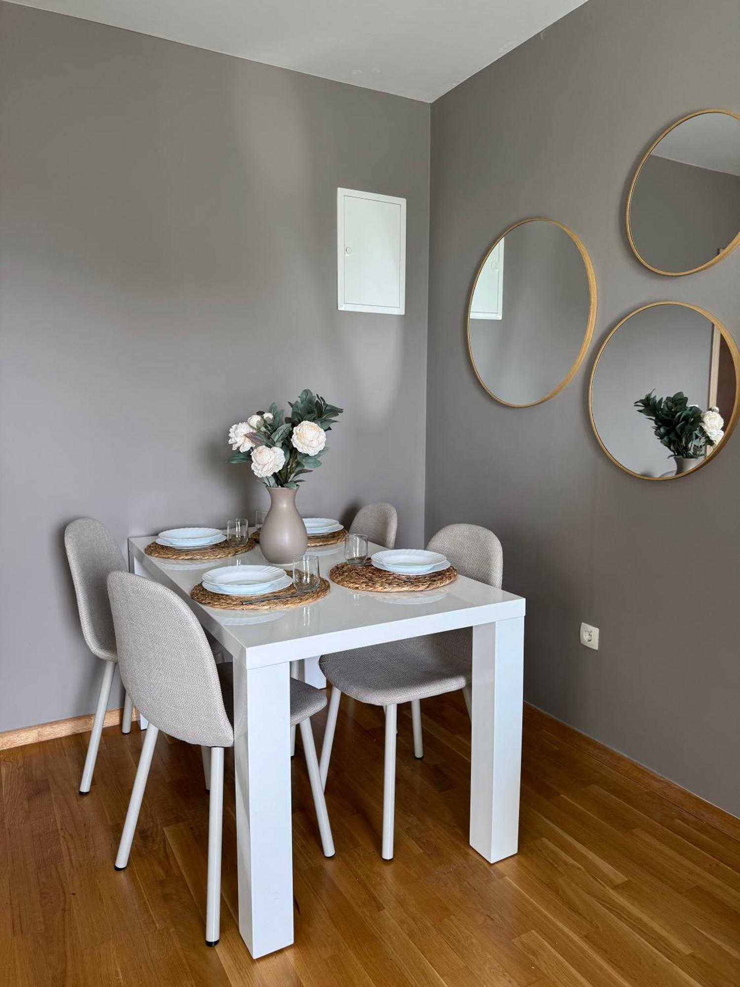 Apartment Tri Sunca บาชกาโวดา ภายนอก รูปภาพ