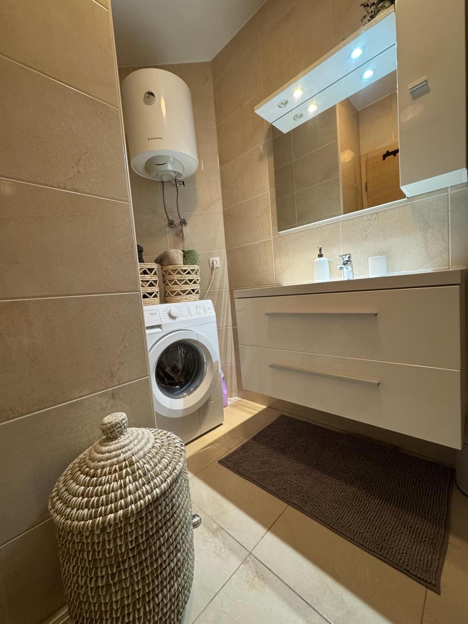 Apartment Tri Sunca บาชกาโวดา ภายนอก รูปภาพ