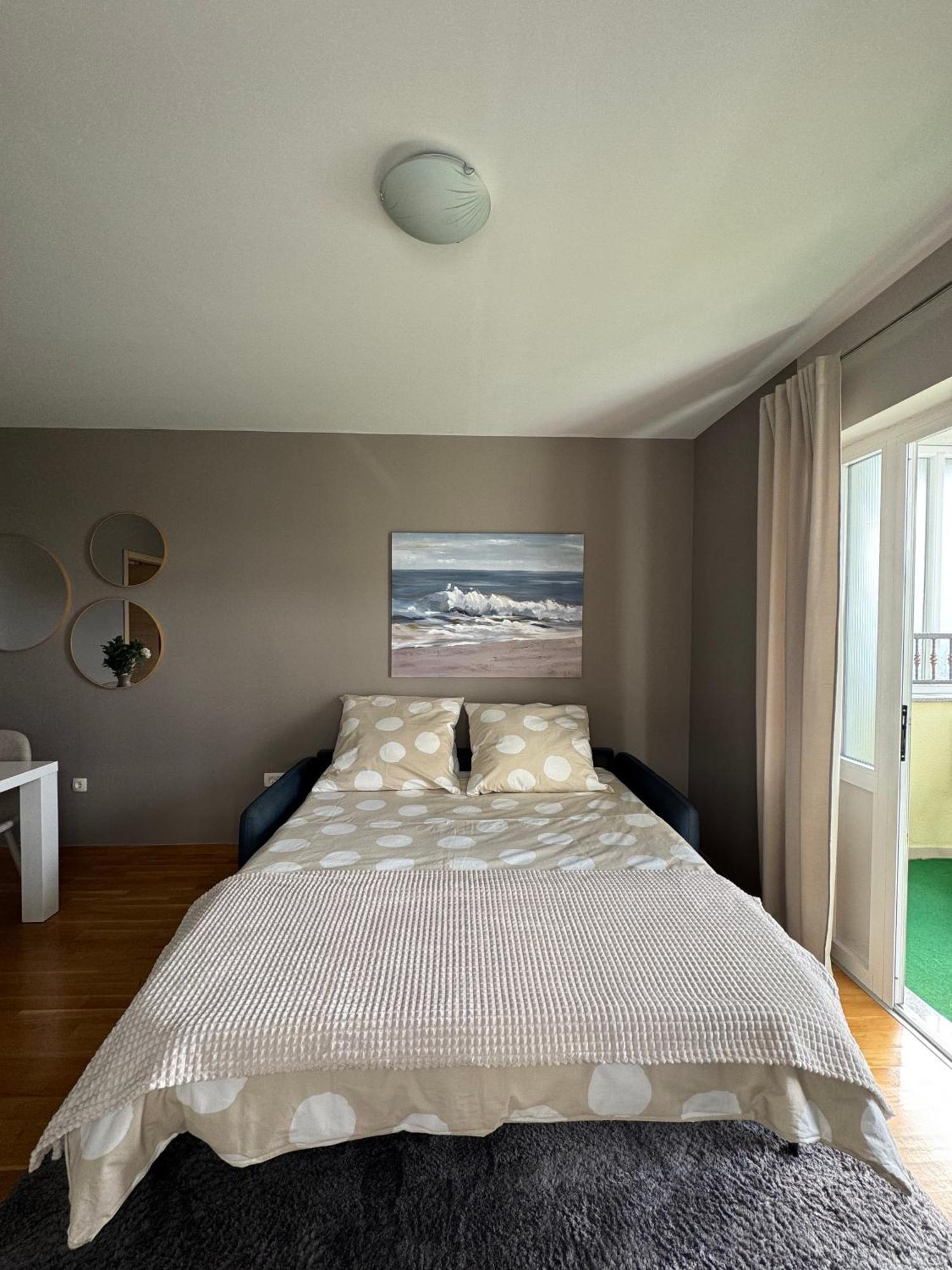 Apartment Tri Sunca บาชกาโวดา ภายนอก รูปภาพ